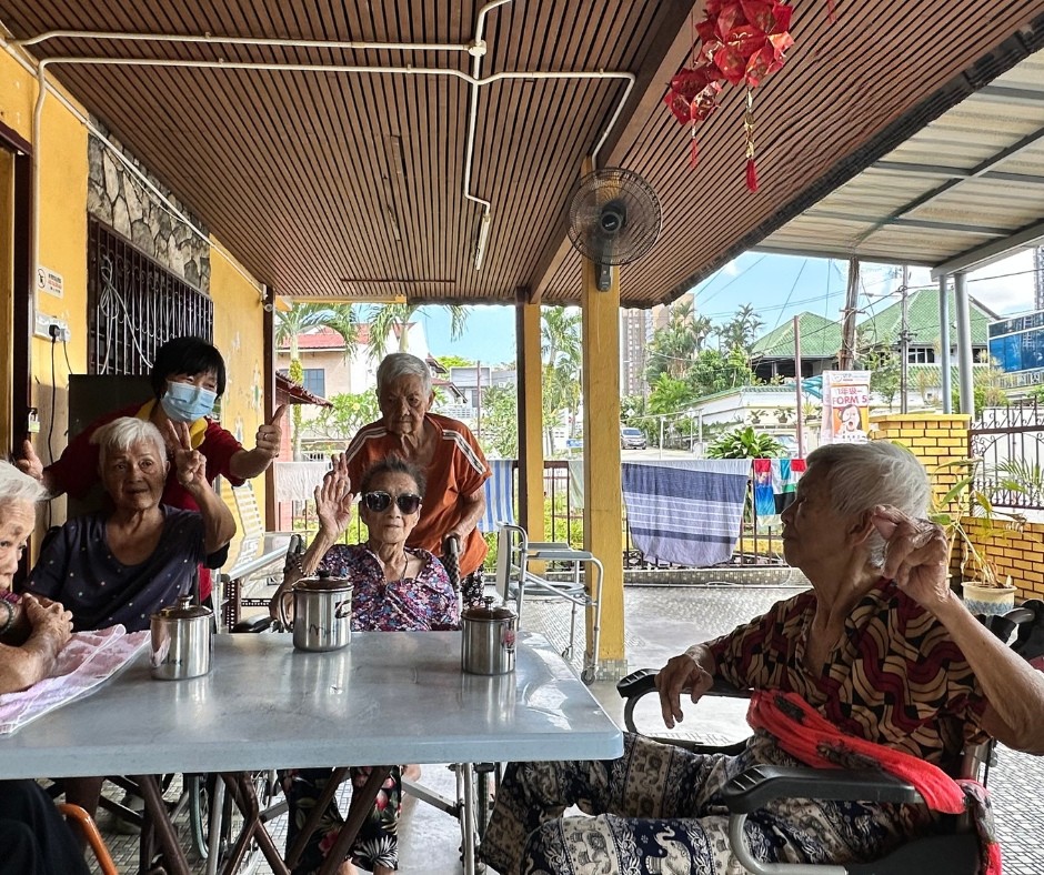 Residents enjoying time together at Amitabha Foundation Elder Home